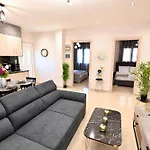 펜션 Harmony Garden House *