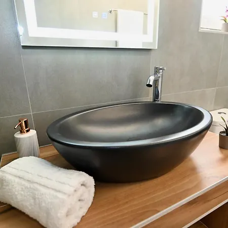 Case de vacanță Harmony Garden House