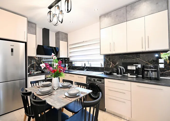 Harmony Garden House *