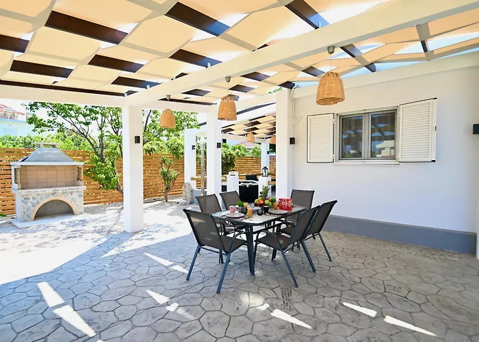 Harmony Garden House Ялиссос