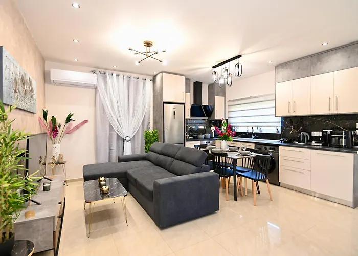 Harmony Garden House